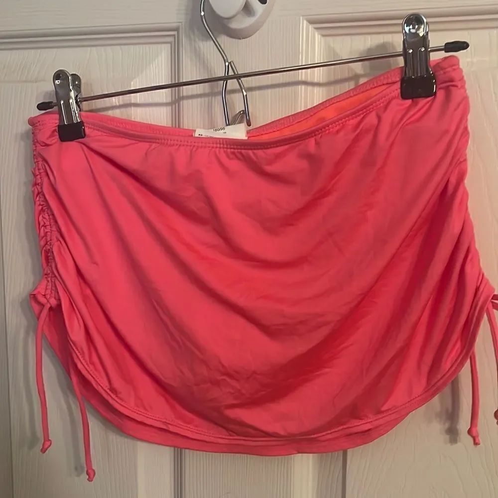 Old Navy Swim Bottoms NWT Small